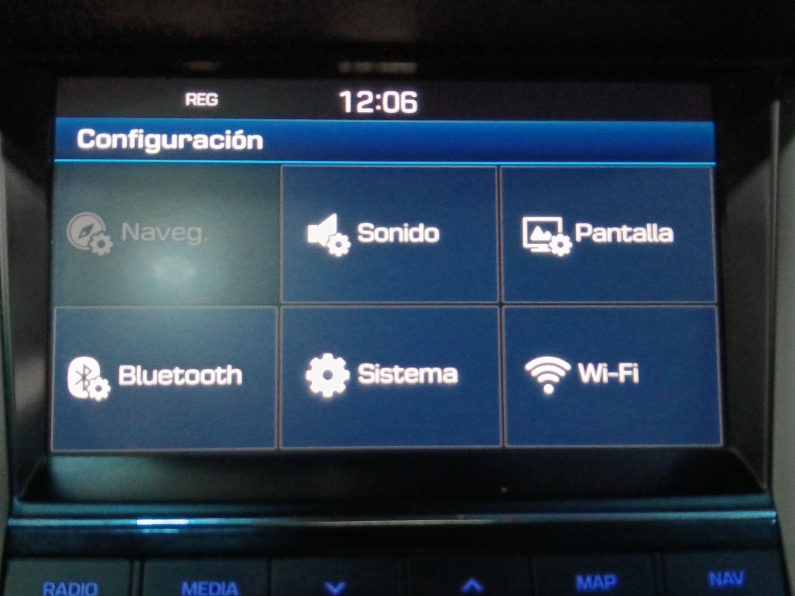 Hyundai Tucson 2.0 CRDi BlueDrive Tecno 4x2 - foto 18
