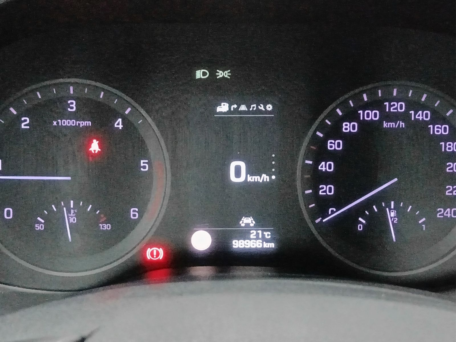 Hyundai Tucson 2.0 CRDi BlueDrive Tecno 4x2 - foto 17