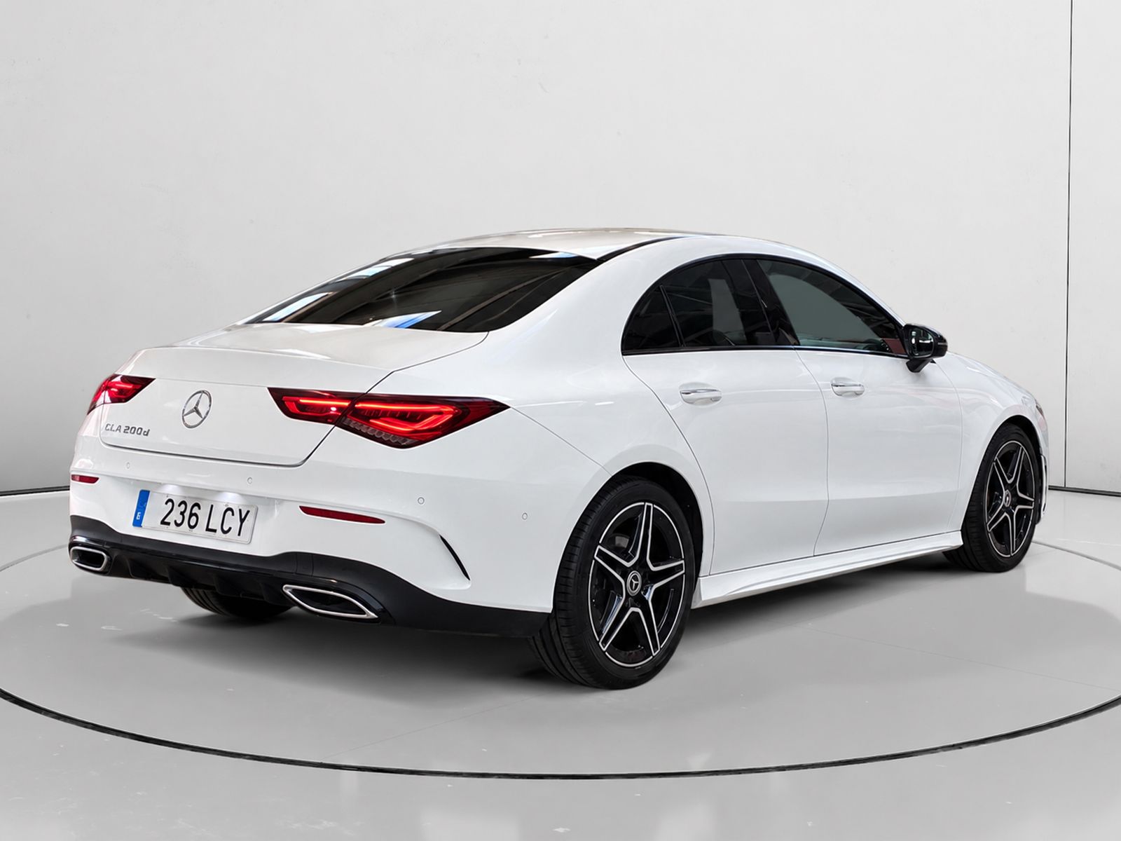 Mercedes-Benz CLA 200 d - foto 3