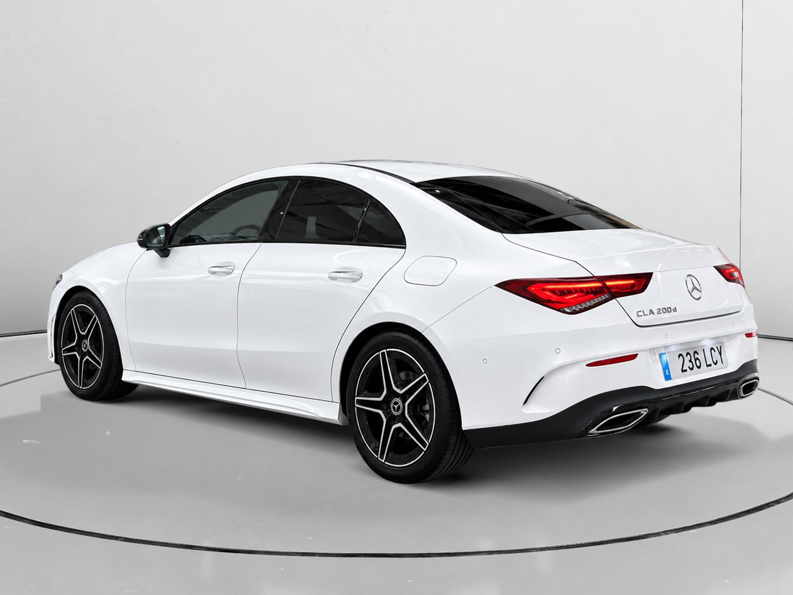 Mercedes-Benz CLA 200 d - foto 5