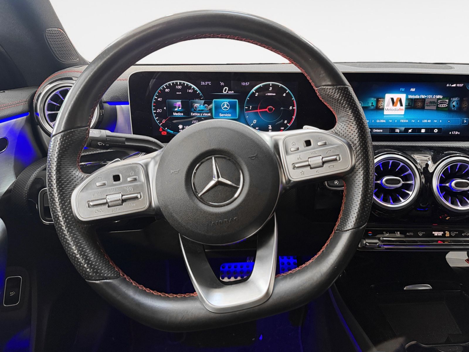 Mercedes-Benz CLA 200 d - foto 10