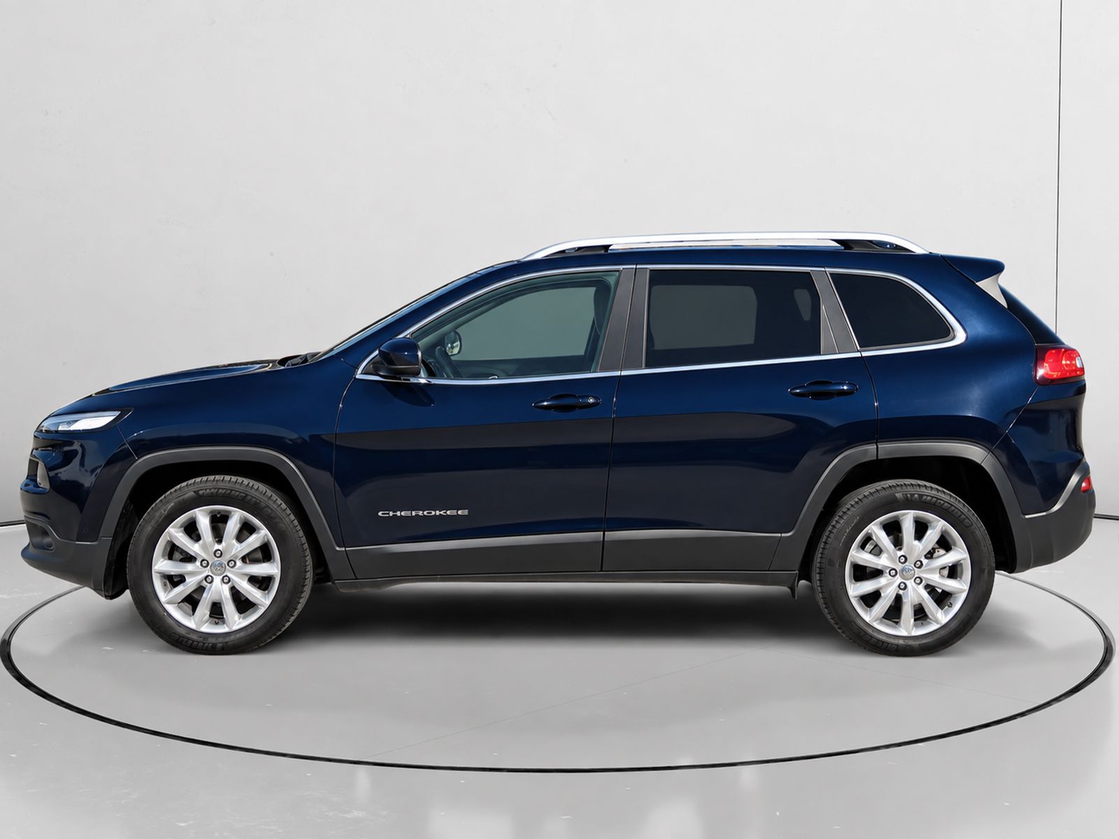 Jeep Cherokee 2.0 CRD Business Plus 4x2 - foto 6