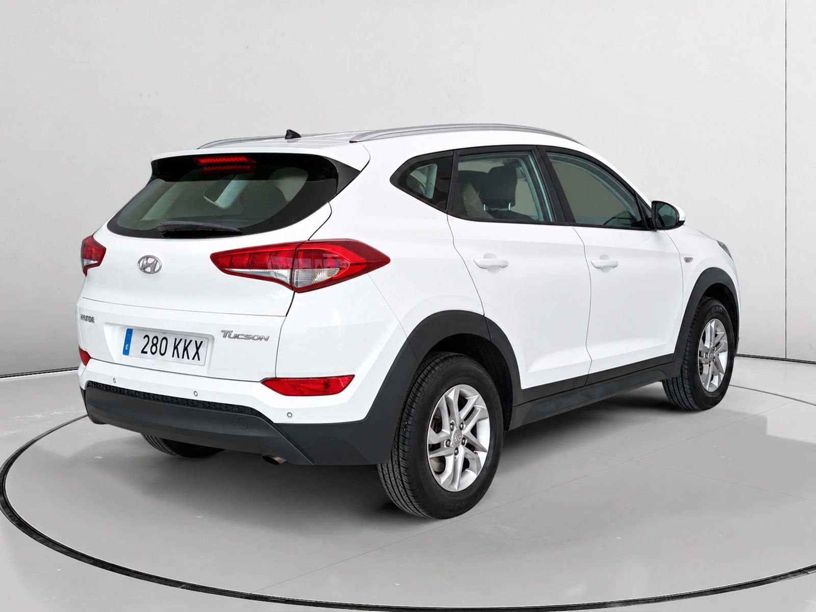 Hyundai Tucson 1.6 GDI BlueDrive Essence 4x2 - foto 3