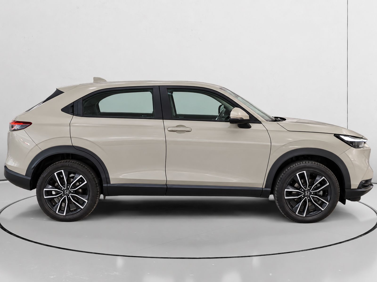 Honda HR-V 1.5 i-VTEC Executive CVT - foto 2