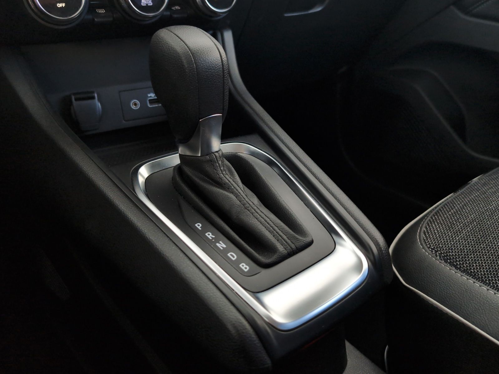 Renault Captur Techno E-Tech Híbrido - foto 15