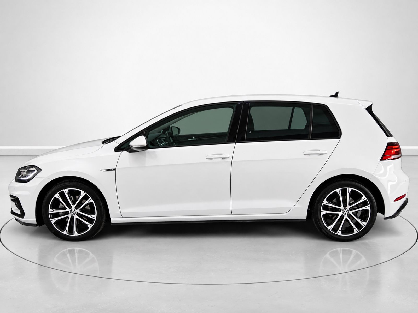 Volkswagen Golf Sport R-Line 1.5 TSI DSG - foto 6