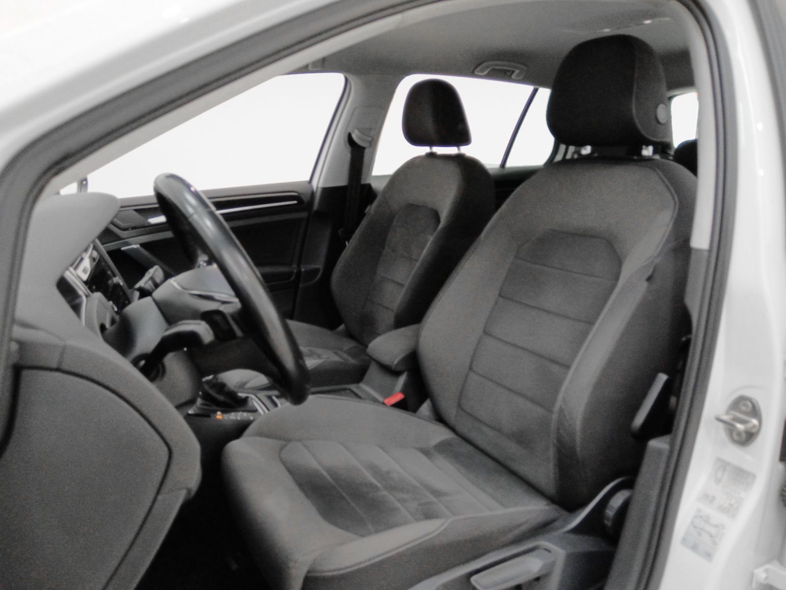 Volkswagen Golf Sport R-Line 1.5 TSI DSG - foto 10