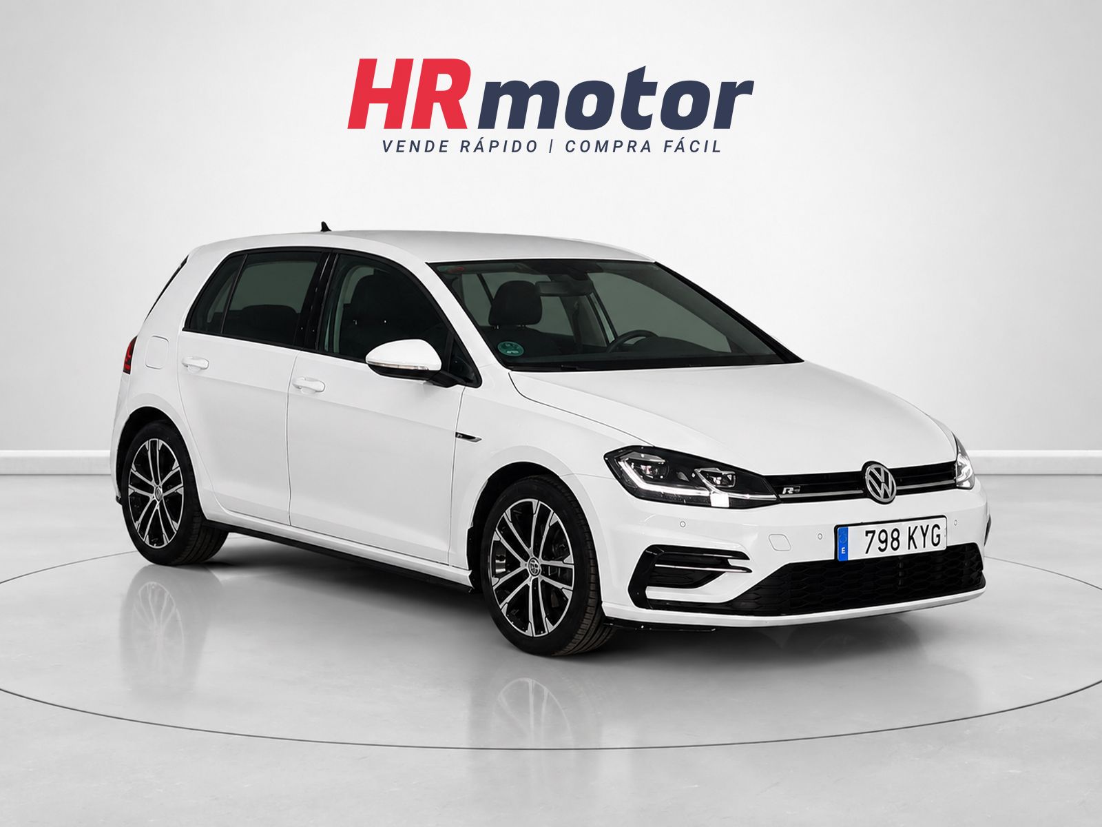 Volkswagen Golf Sport R-Line 1.5 TSI DSG