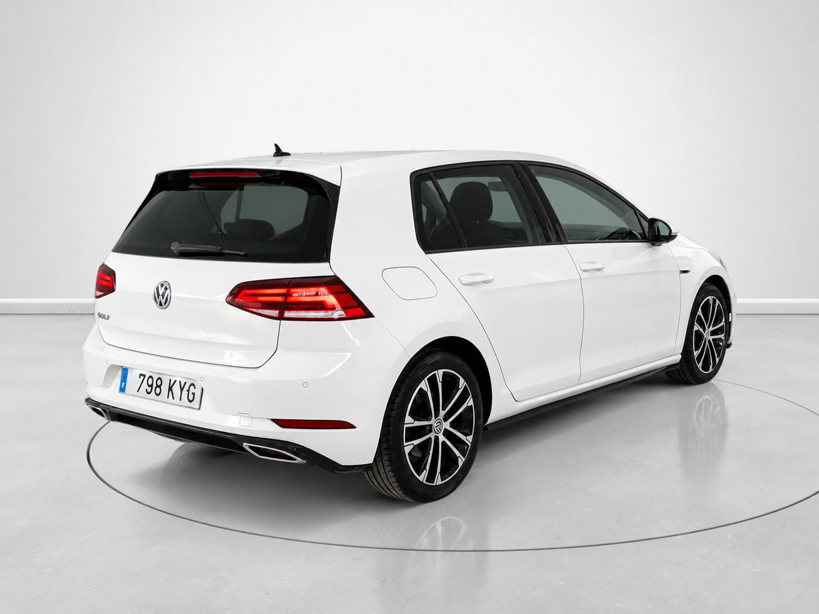 Volkswagen Golf Sport R-Line 1.5 TSI DSG - foto 3