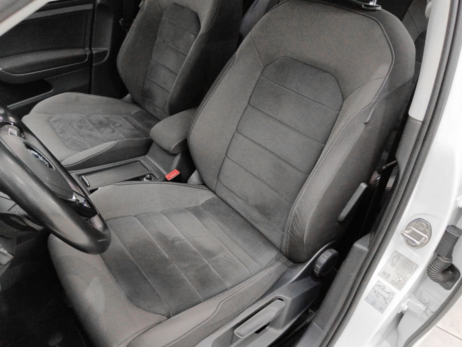 Volkswagen Golf Sport R-Line 1.5 TSI DSG - foto 22