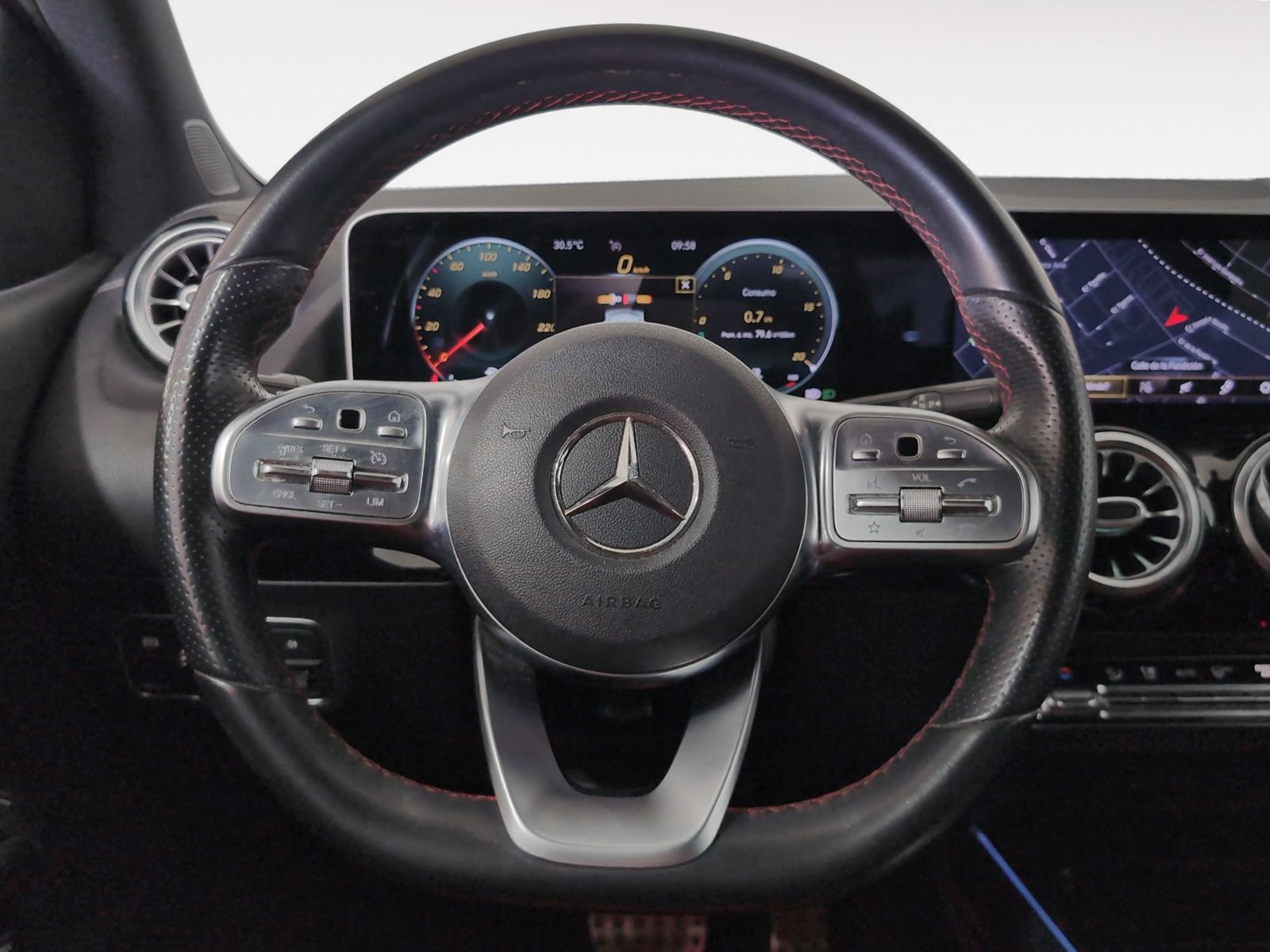 Mercedes-Benz Clase B 220 d - foto 10