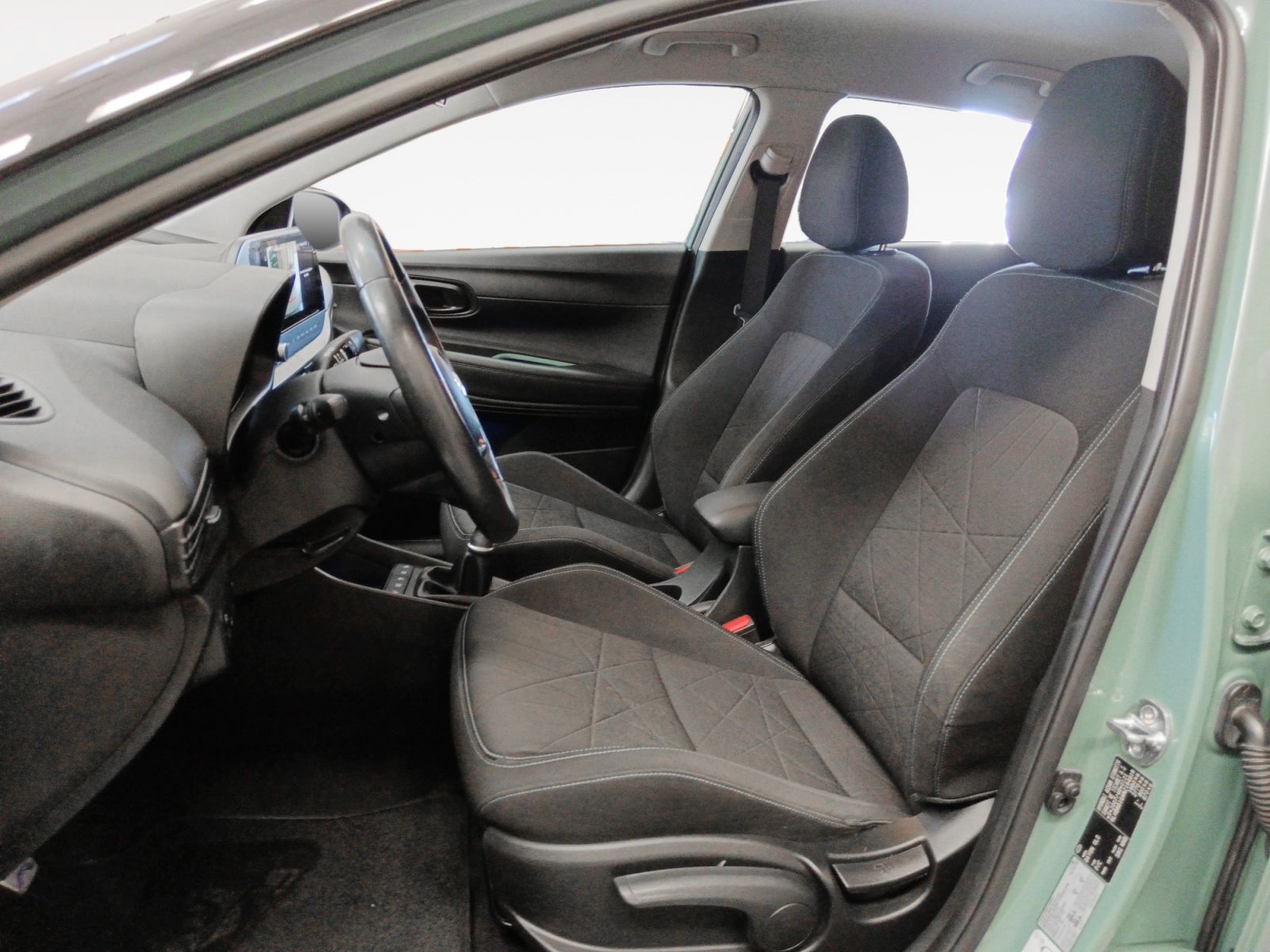 Hyundai Bayon 1.0 T-GDi 48V Essence - foto 13