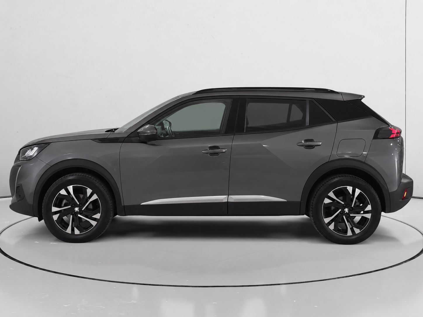 Peugeot 2008 PureTech 130 Allure EAT8 - foto 6