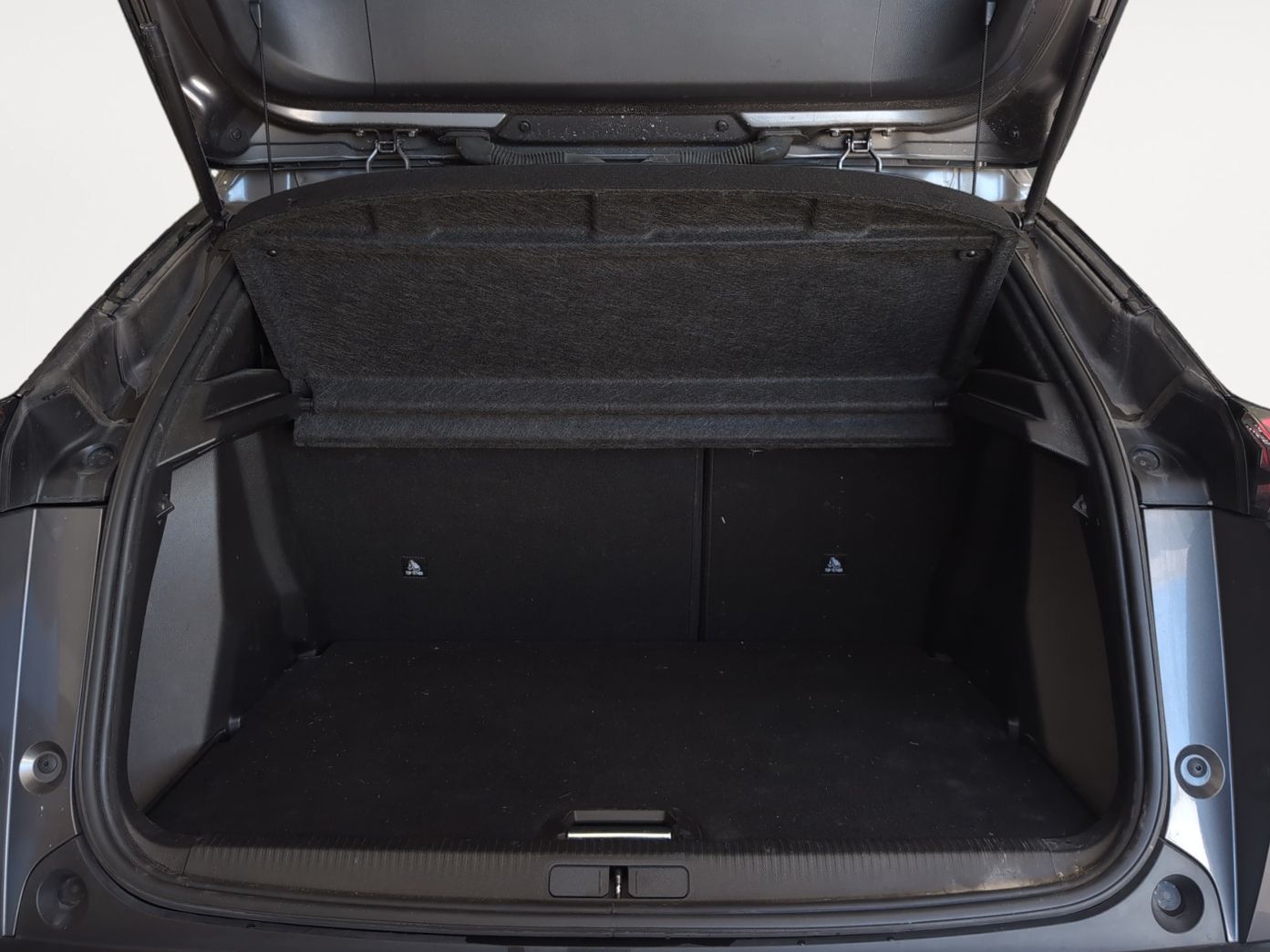 Peugeot 2008 PureTech 130 Allure EAT8 - foto 14