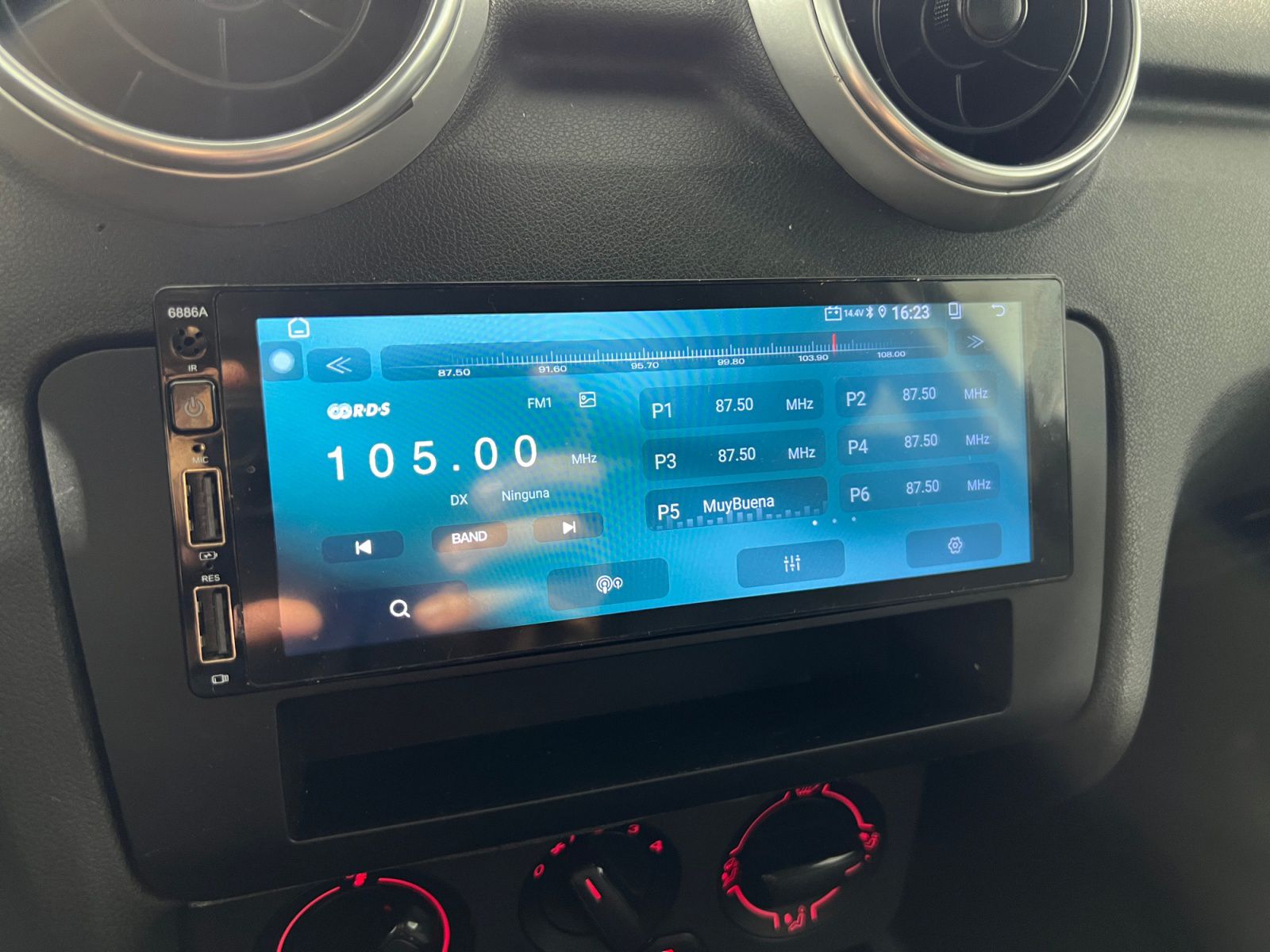 Audi A1 Attraction 1.6 TDI - foto 16