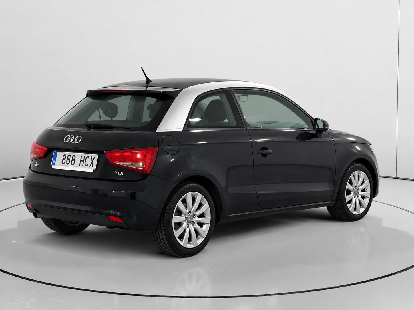 Audi A1 Attraction 1.6 TDI - foto 3