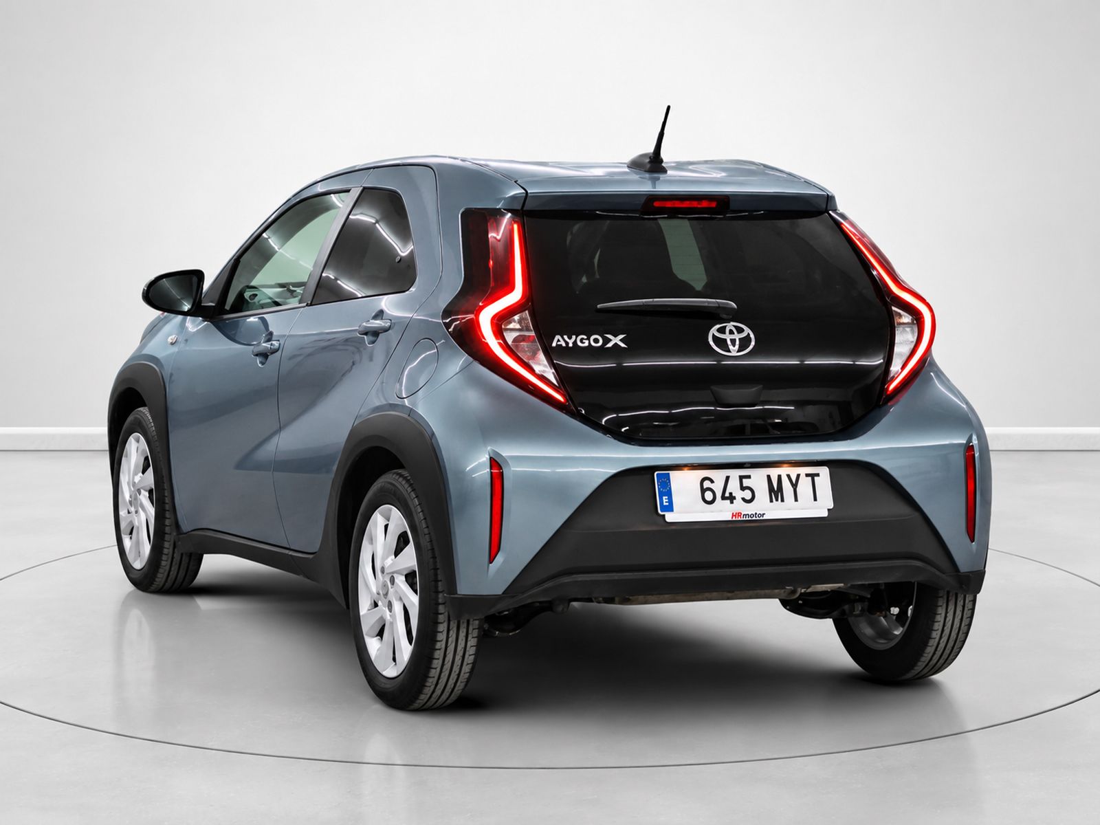 Toyota Aygo X 1.0 VVT-I Play - foto 5