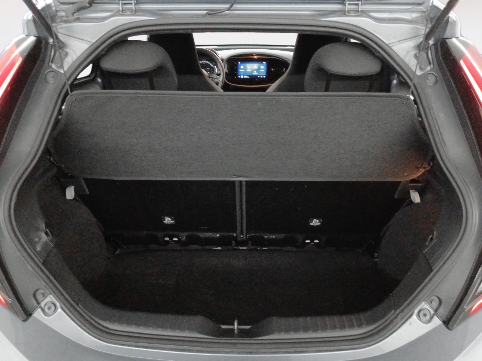 Toyota Aygo X 1.0 VVT-I Play - foto 13