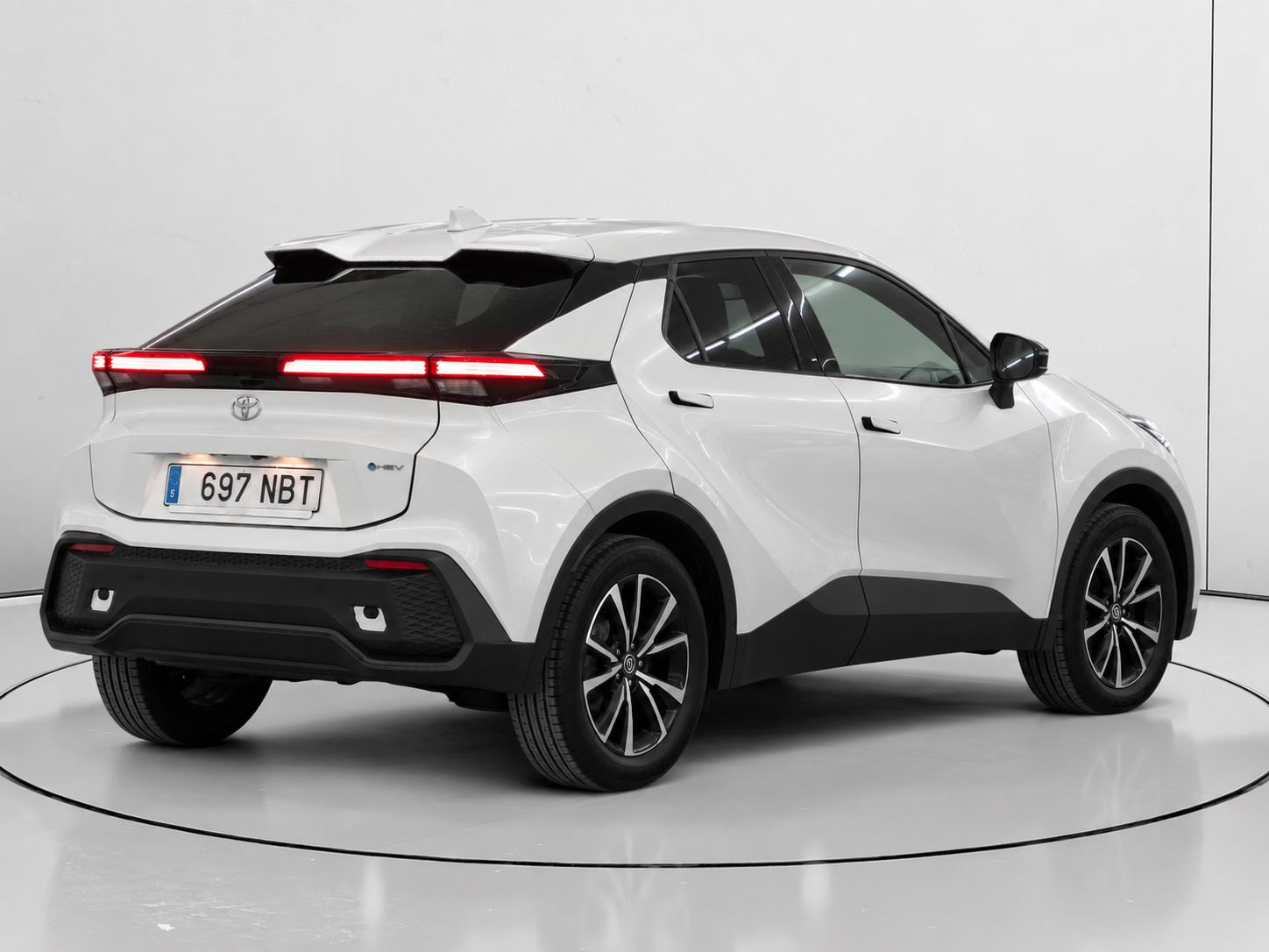 Toyota C-HR 140H Advance - foto 3