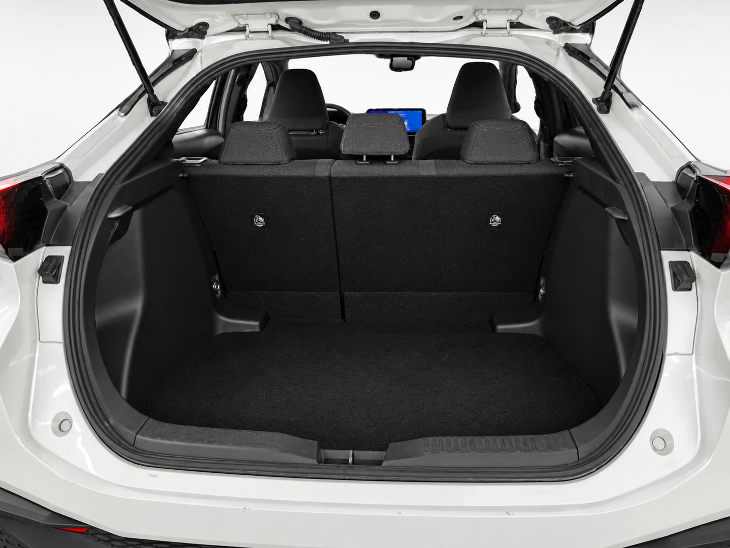 Toyota C-HR 140H Advance - foto 13