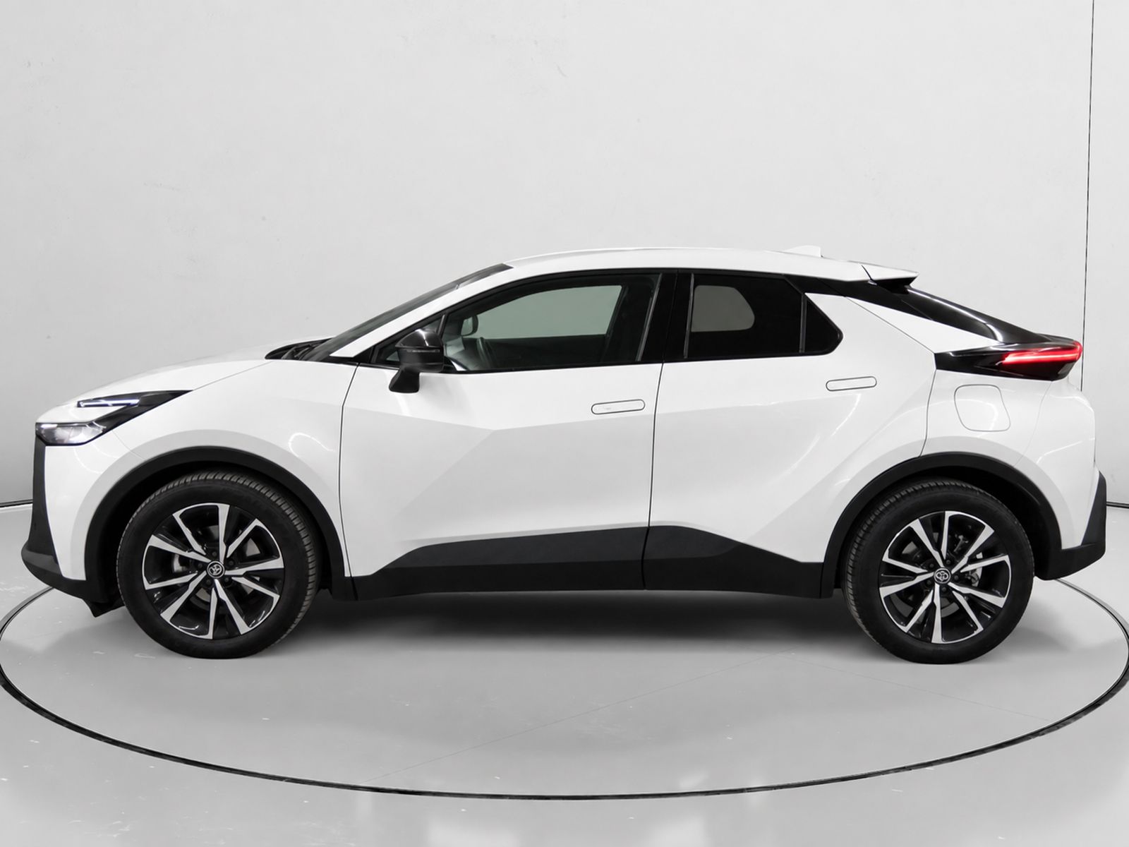 Toyota C-HR 140H Advance - foto 6
