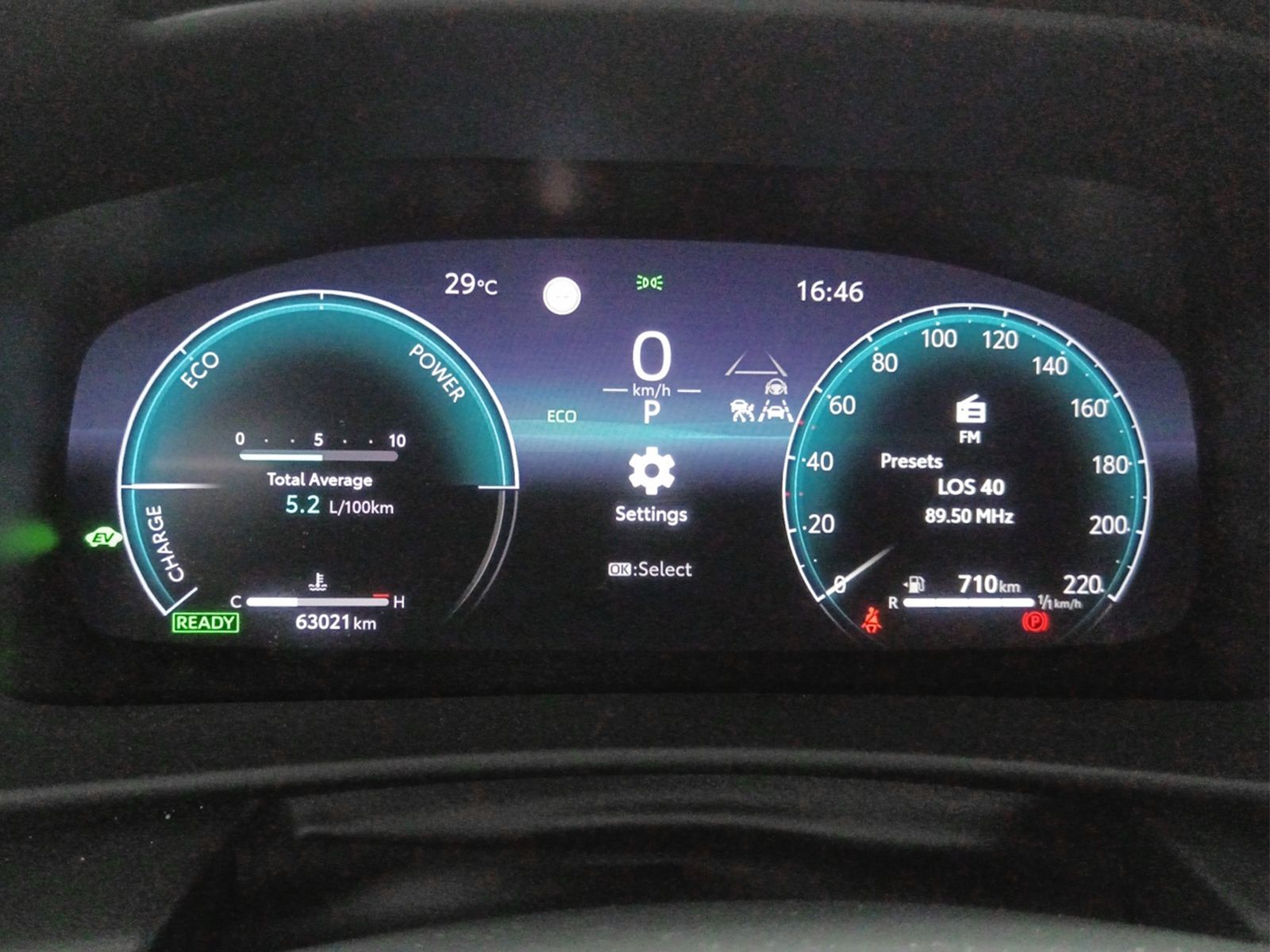 Toyota C-HR 140H Advance - foto 15