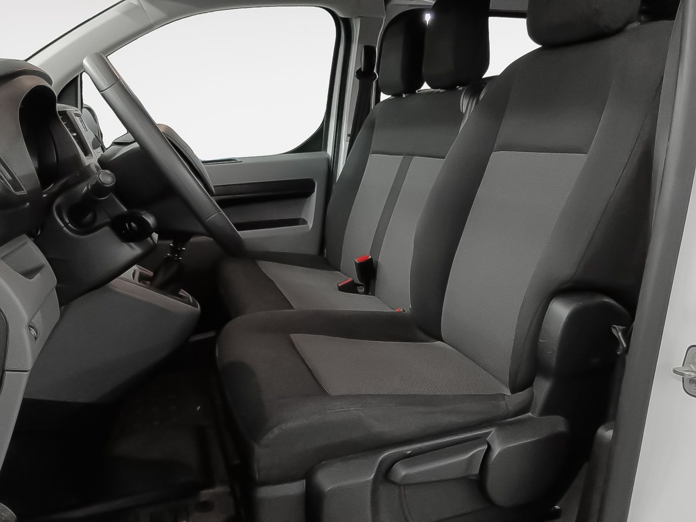 Fiat Scudo Furgon Doble Cabina Plegable 1.5 BlueHDi Easy L2 - foto 11