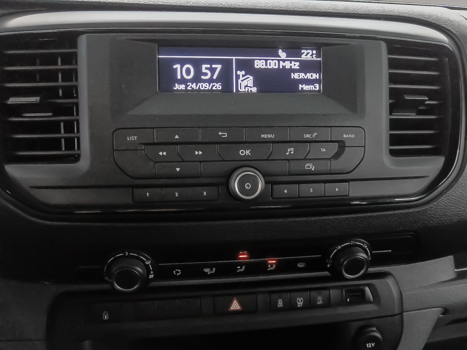 Fiat Scudo Furgon Doble Cabina Plegable 1.5 BlueHDi Easy L2 - foto 17