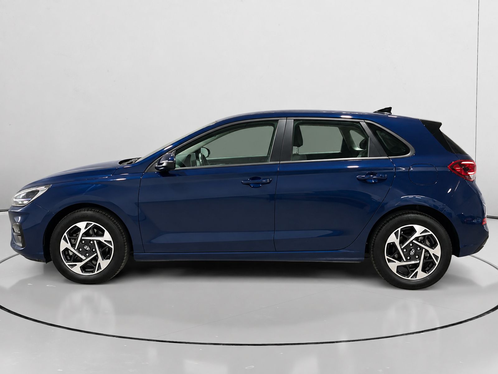 Hyundai i30 1.5 DPI Klass - foto 6