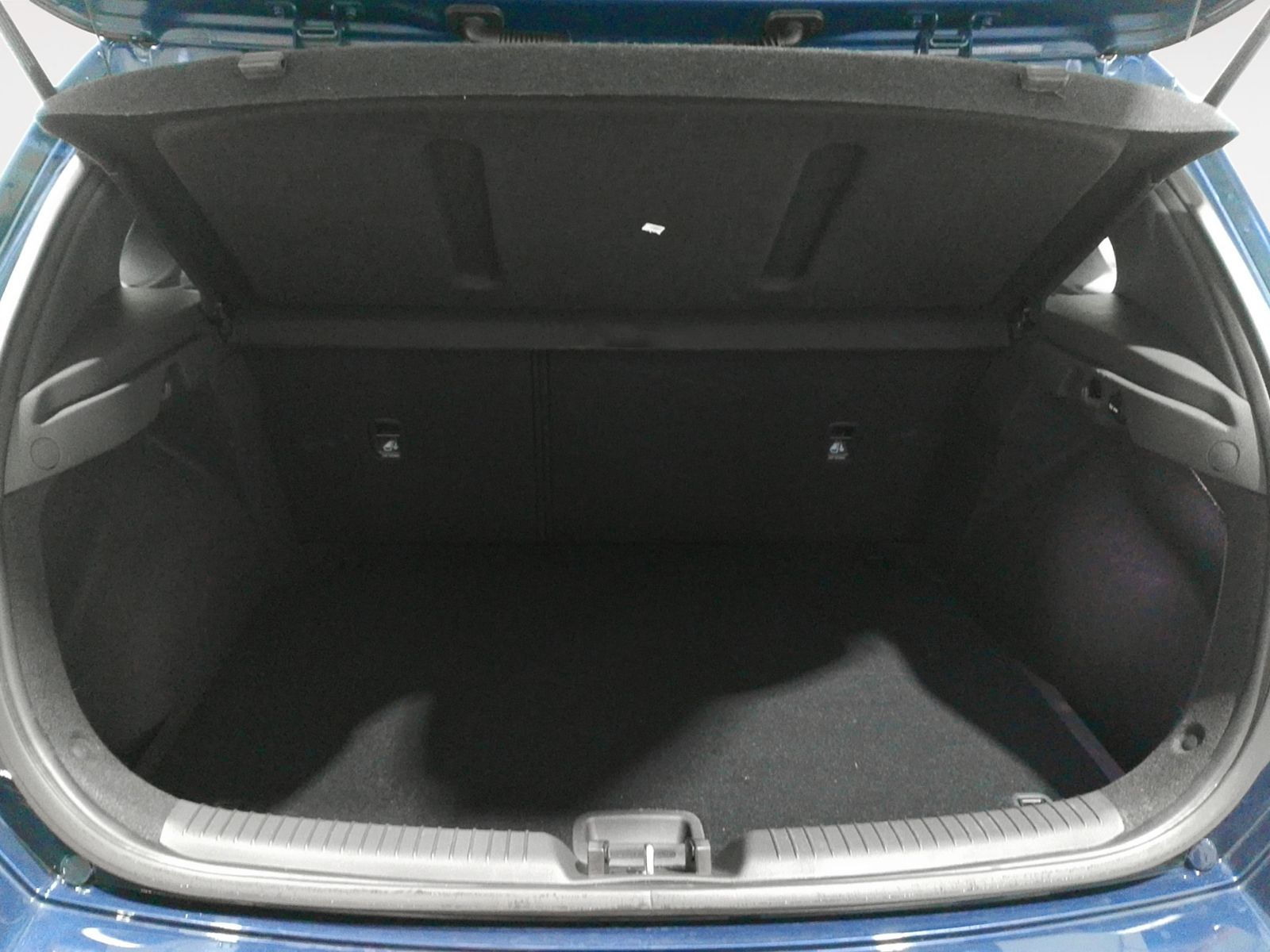 Hyundai i30 1.5 DPI Klass - foto 13