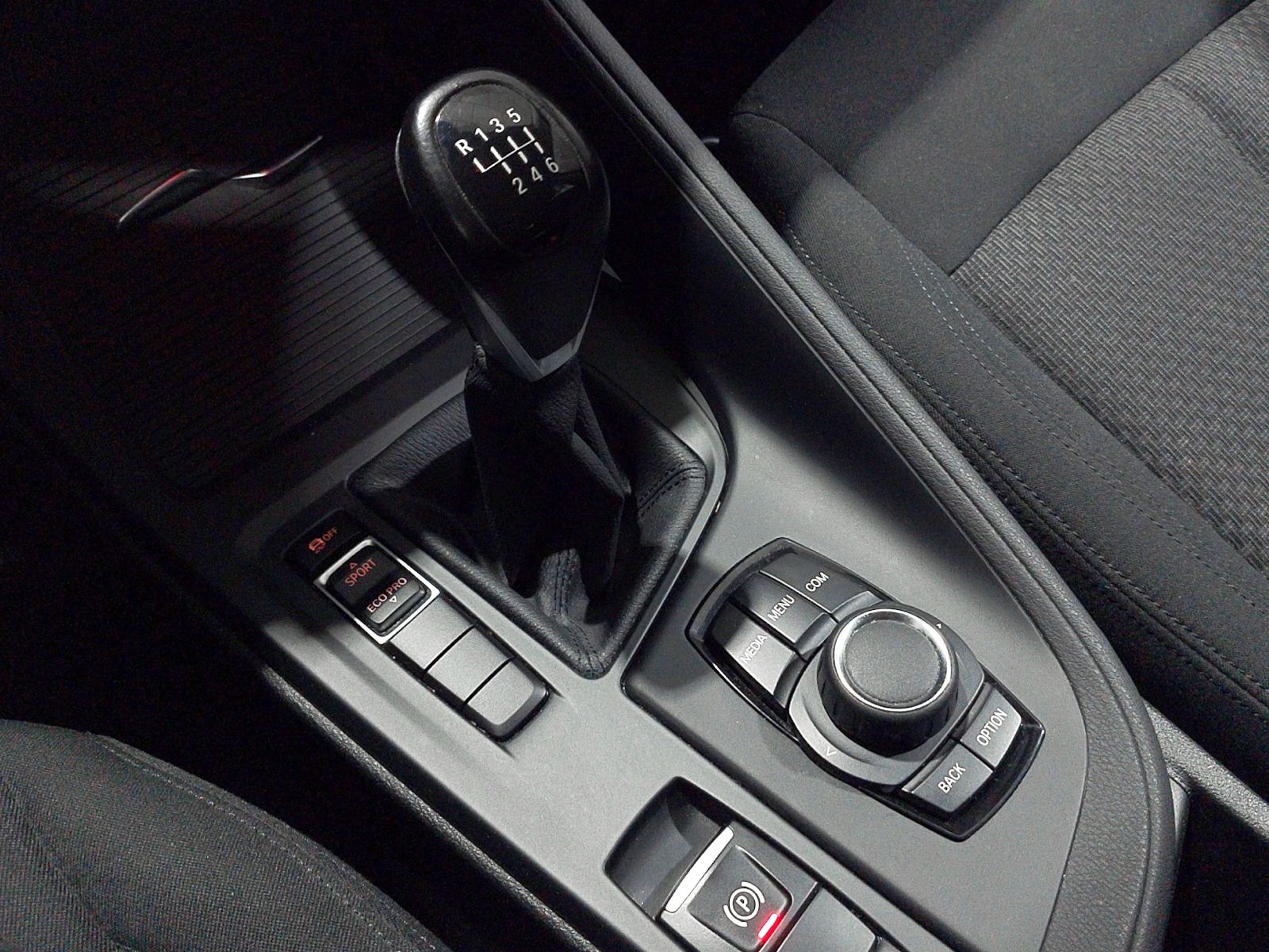 BMW X1 sDrive16d - foto 14