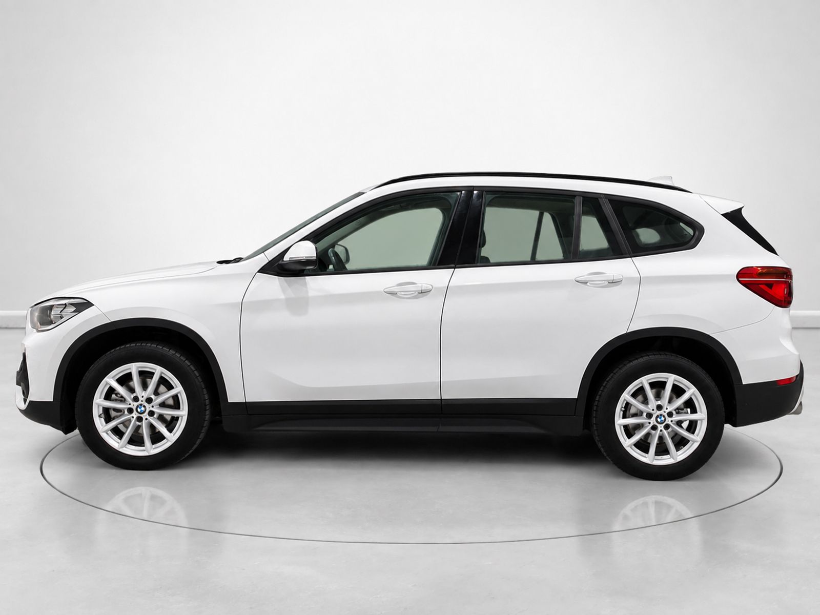 BMW X1 sDrive16d - foto 6
