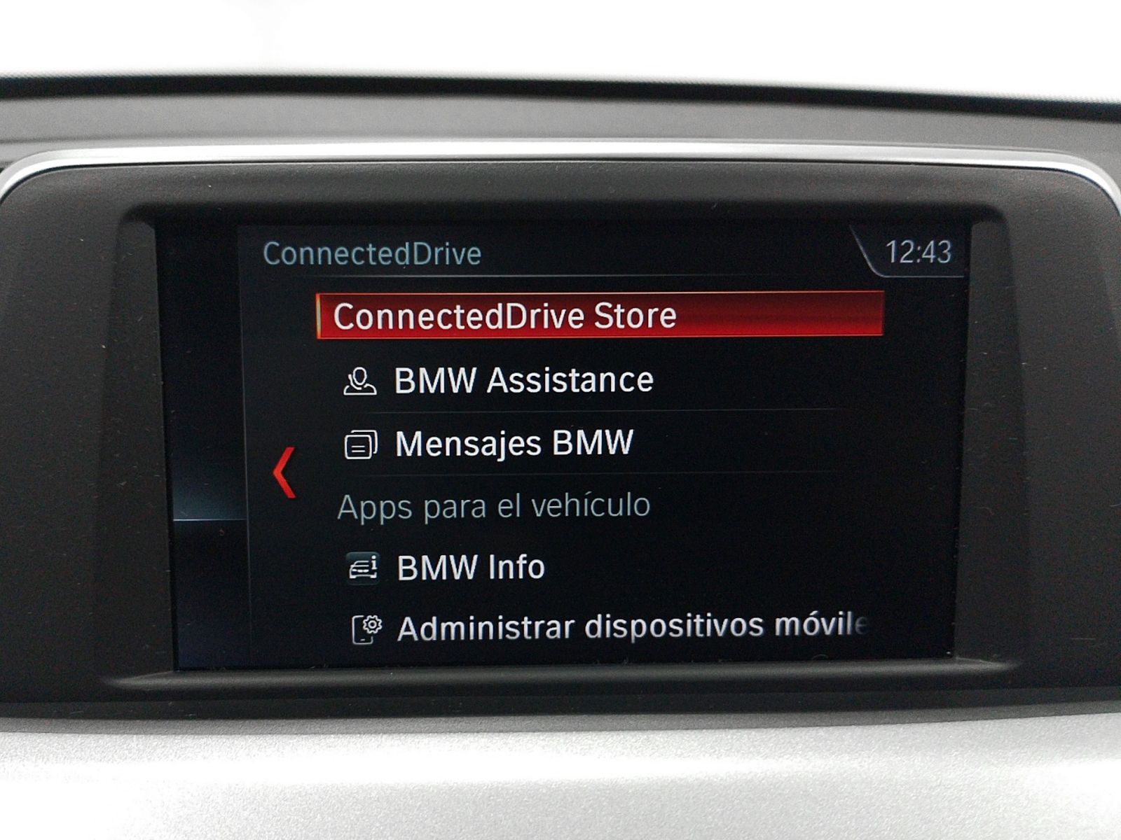 BMW X1 sDrive16d - foto 19
