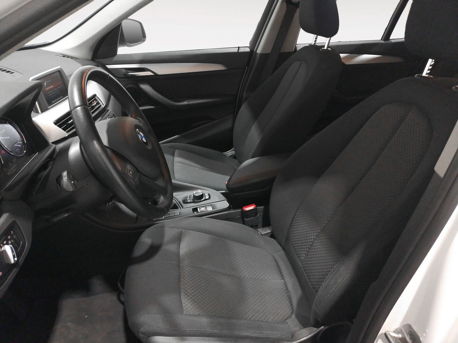 BMW X1 sDrive16d - foto 10