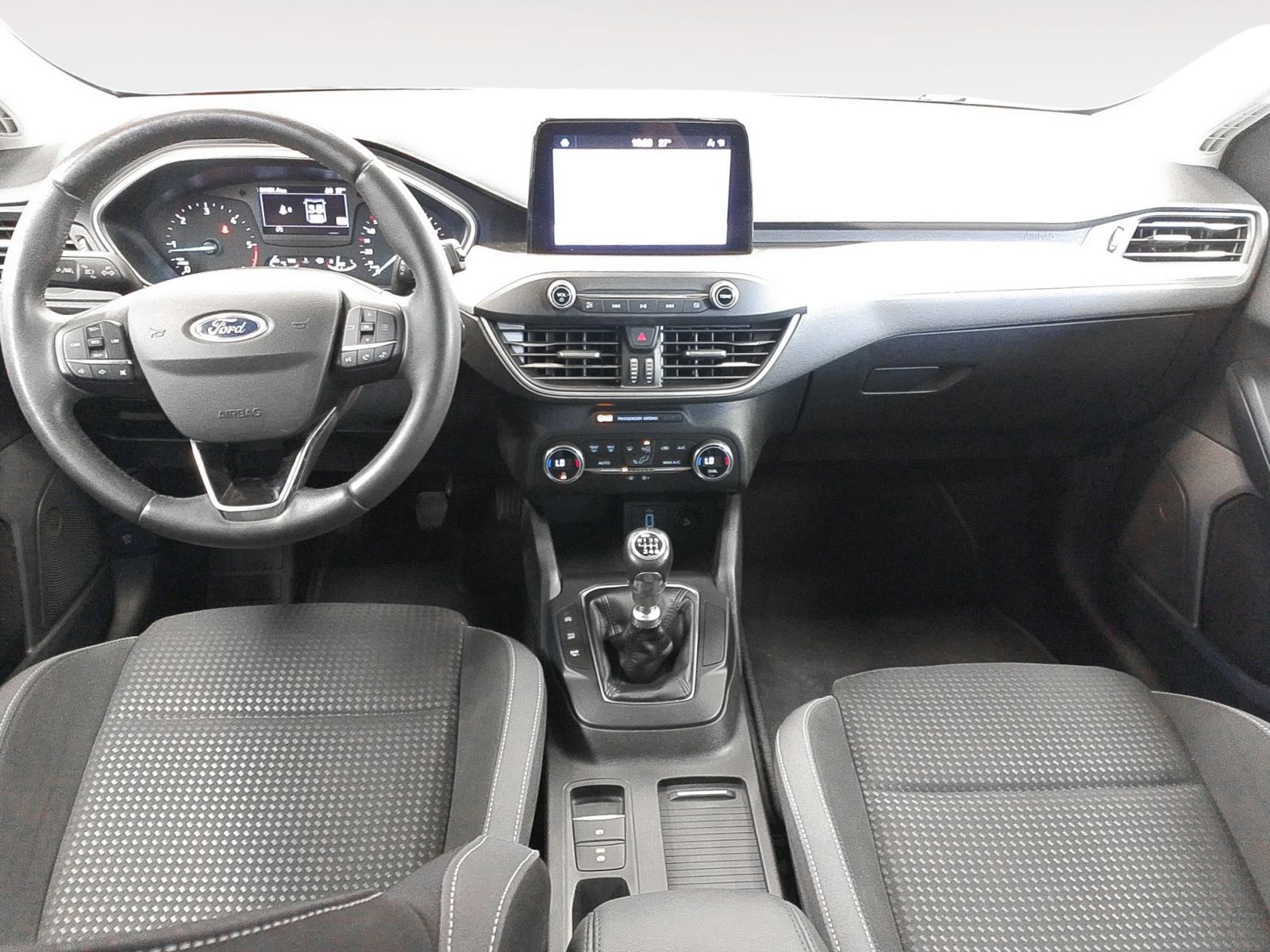 Ford Focus 1.5 EcoBlue Trend+ - foto 9