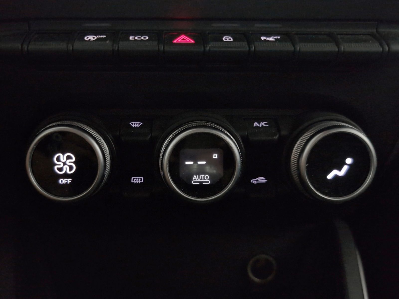 Dacia Duster Prestige TCe 4x2 - foto 22