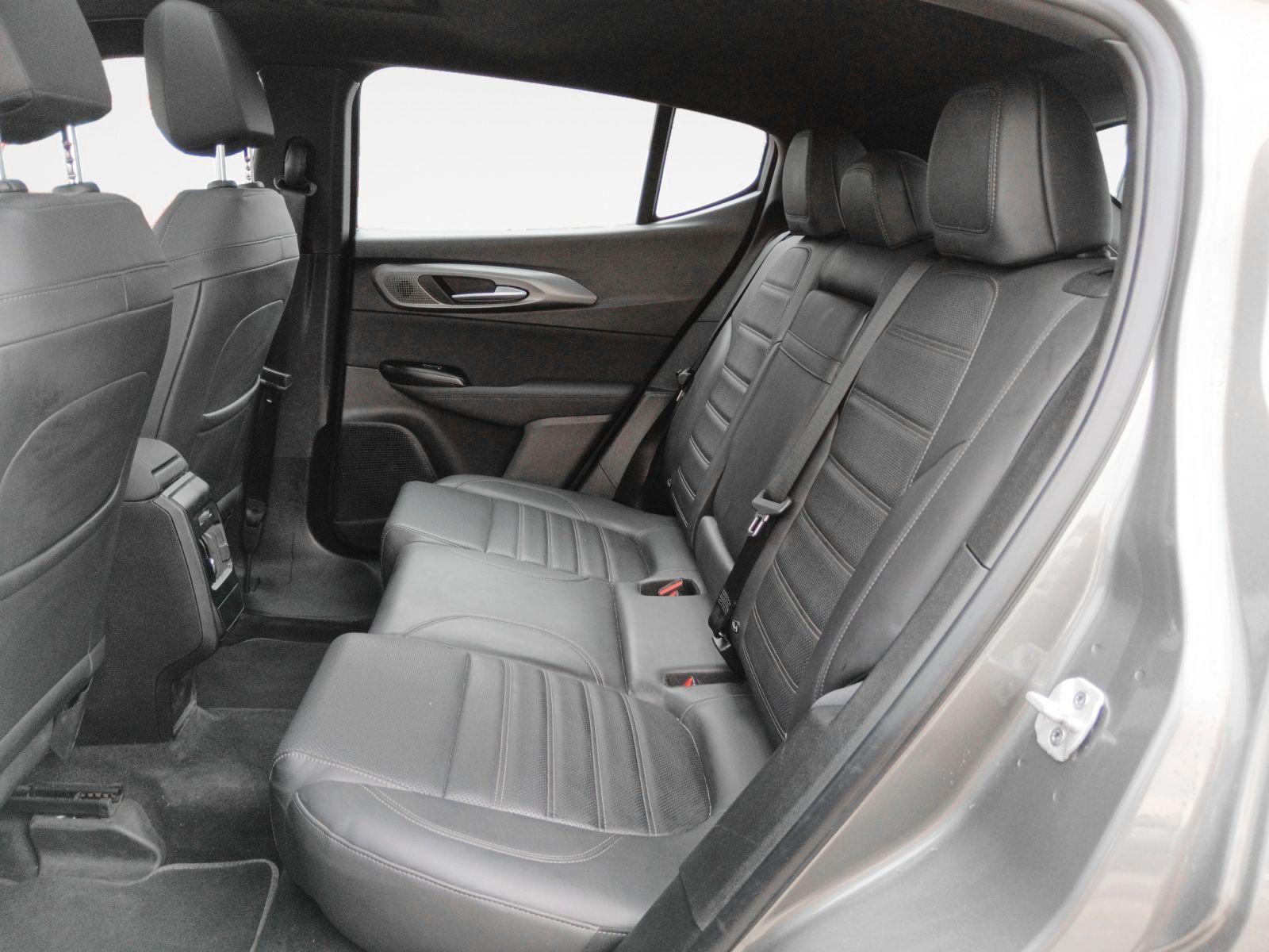 Alfa Romeo Tonale 1.6 DS Sprint FWD - foto 11