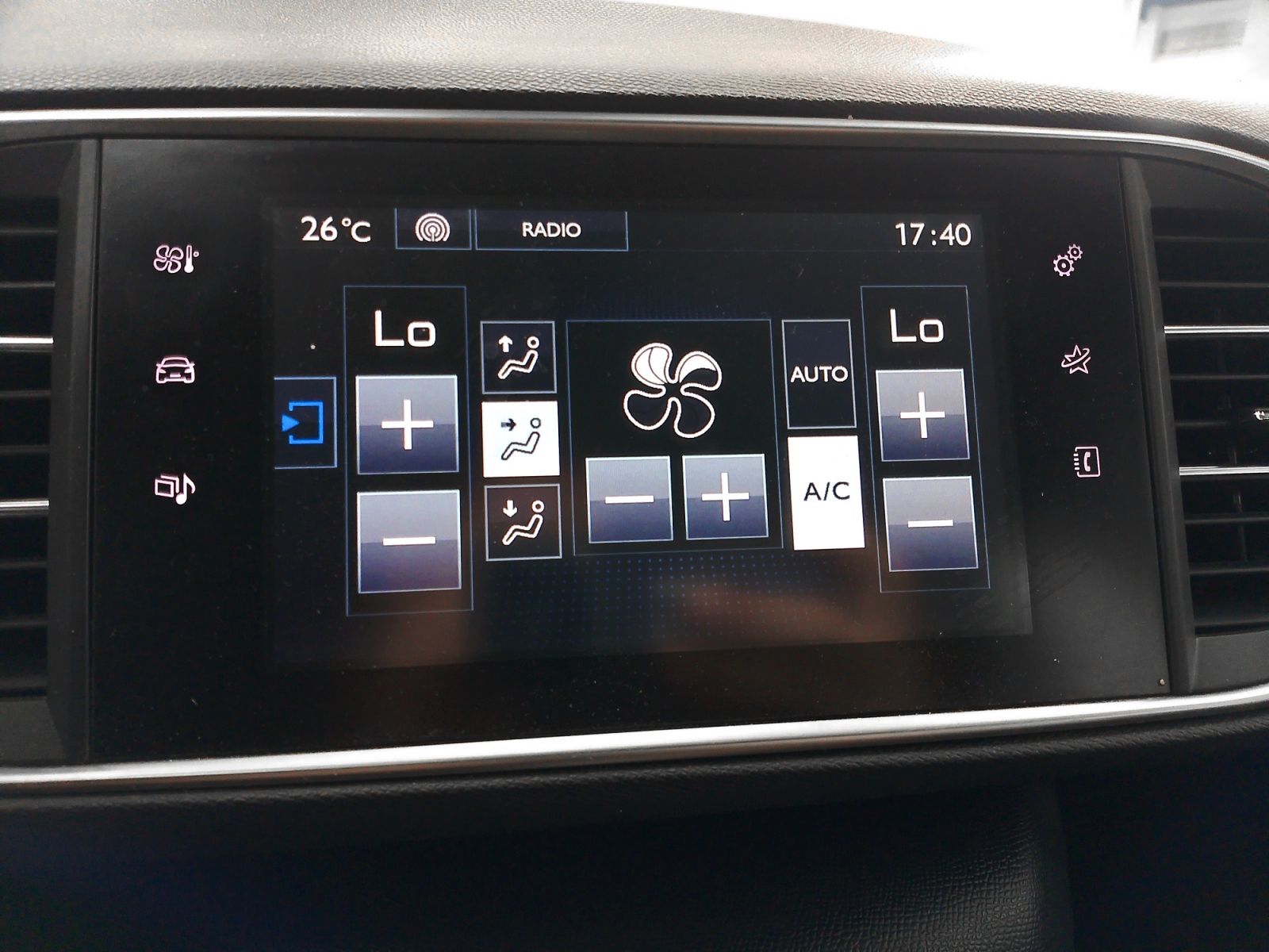 Peugeot 308 1.6 BlueHDi Active - foto 21