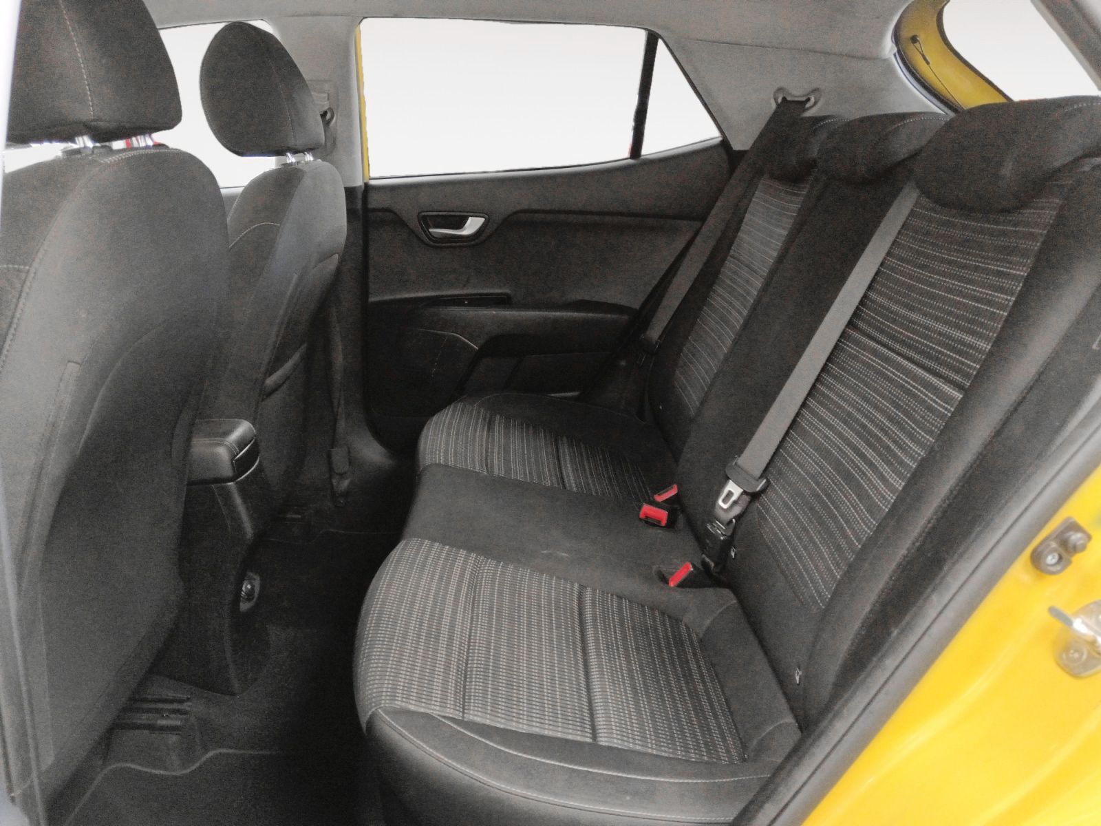 Kia Stonic 1.0 T-GDi Eco-Dynamic Drive - foto 12