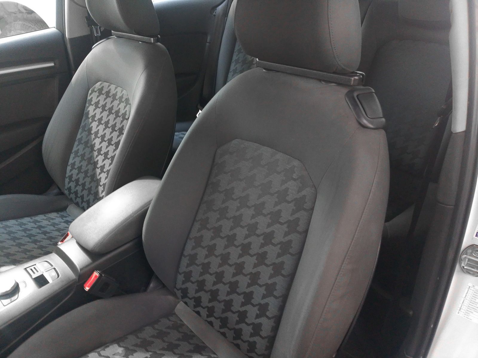 Audi A3 Attraction 1.6 TDI clean diesel - foto 23