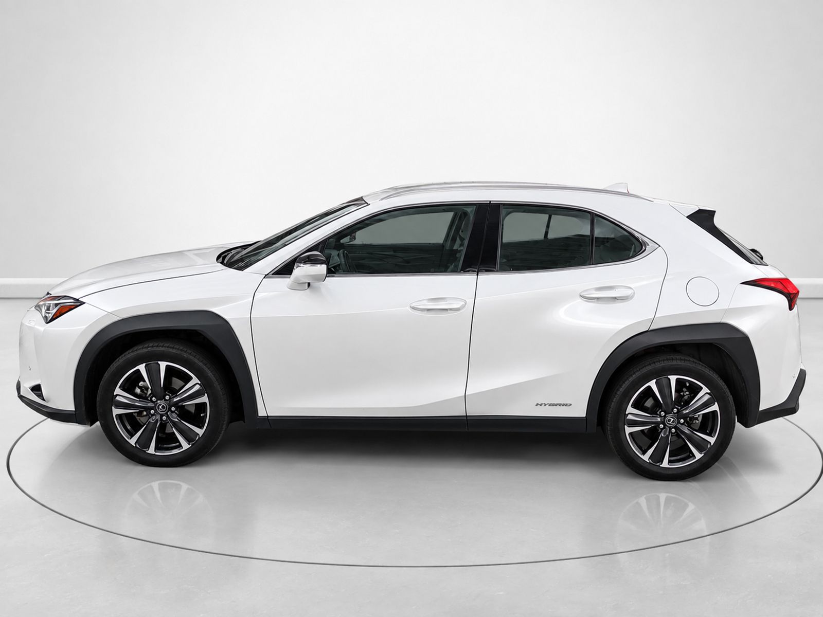 Lexus UX 250h Eco - foto 6
