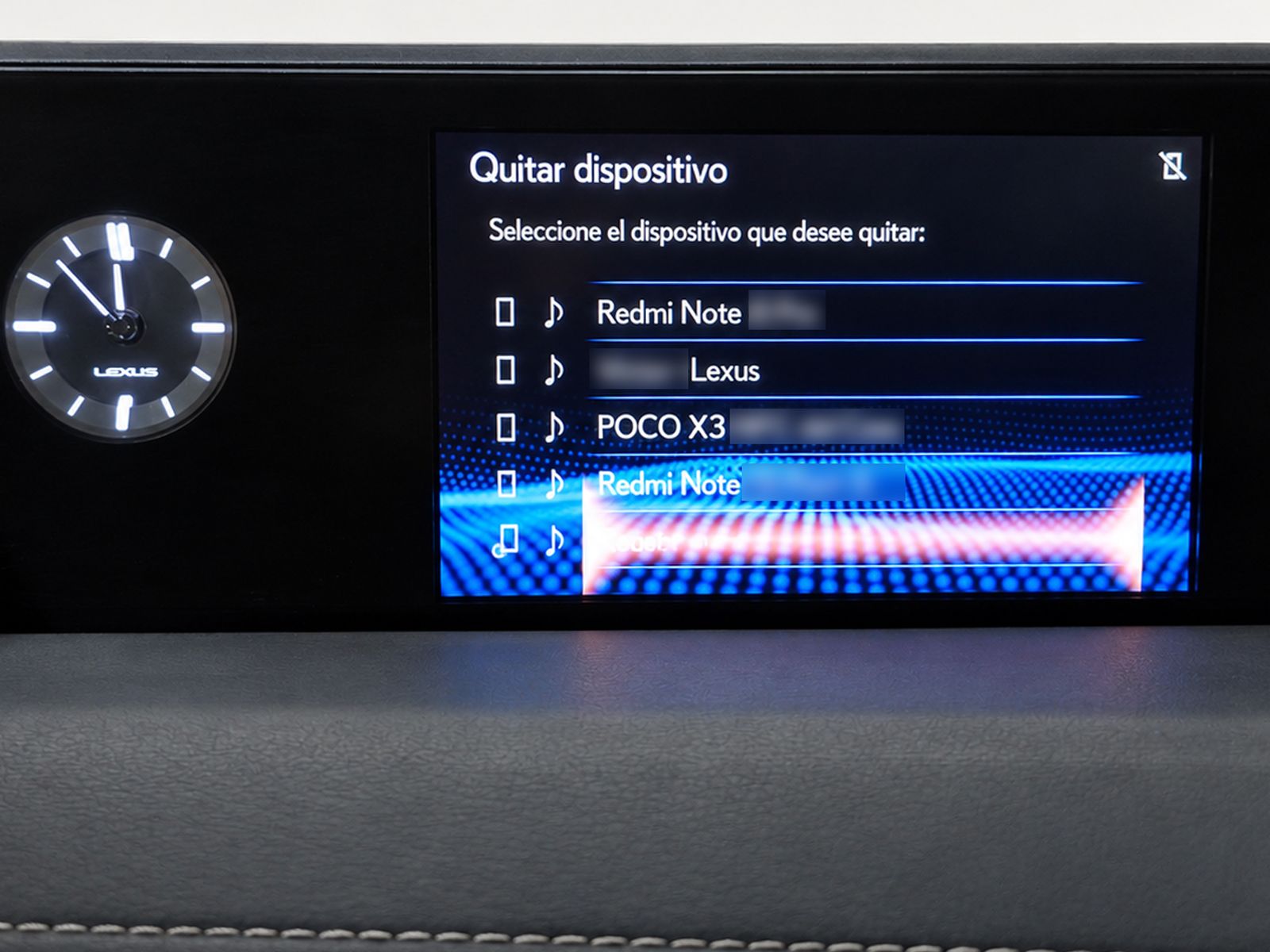 Lexus UX 250h Eco - foto 18