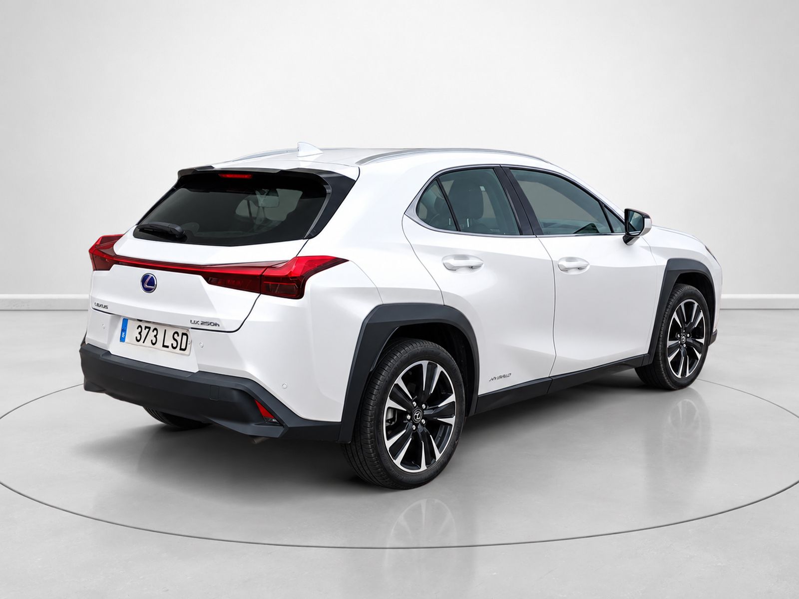 Lexus UX 250h Eco - foto 3
