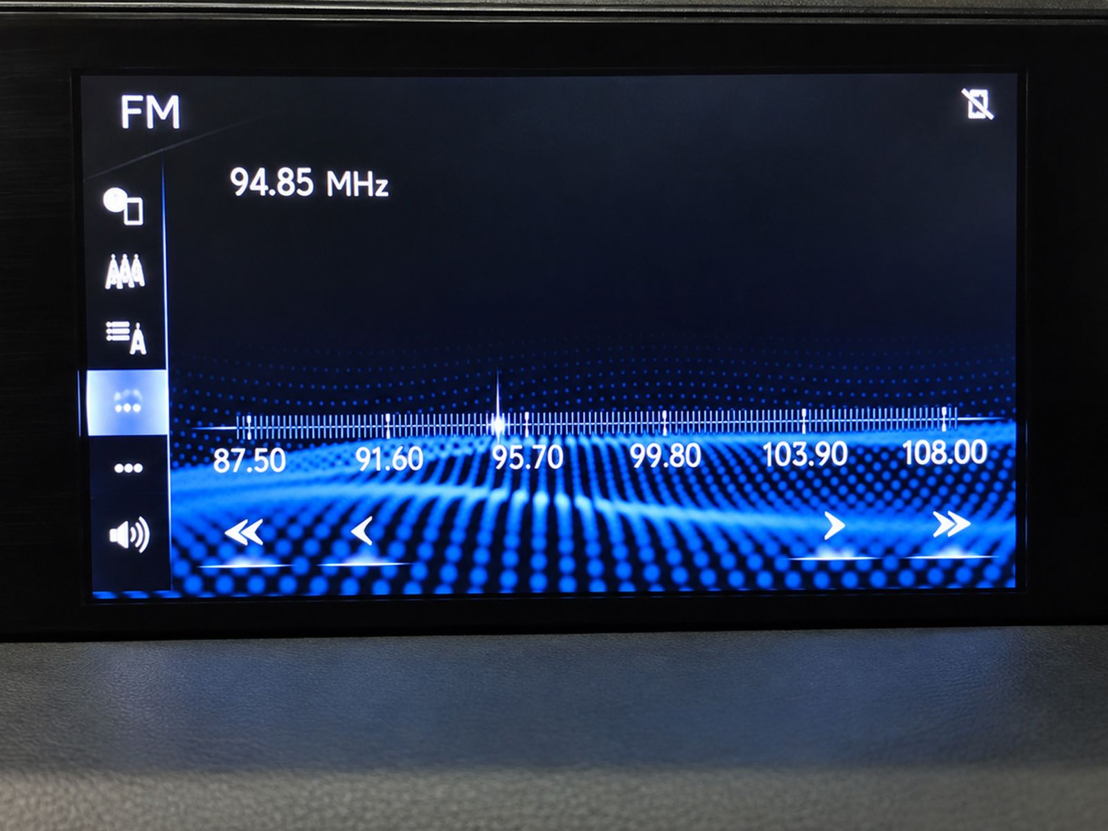 Lexus UX 250h Eco - foto 17