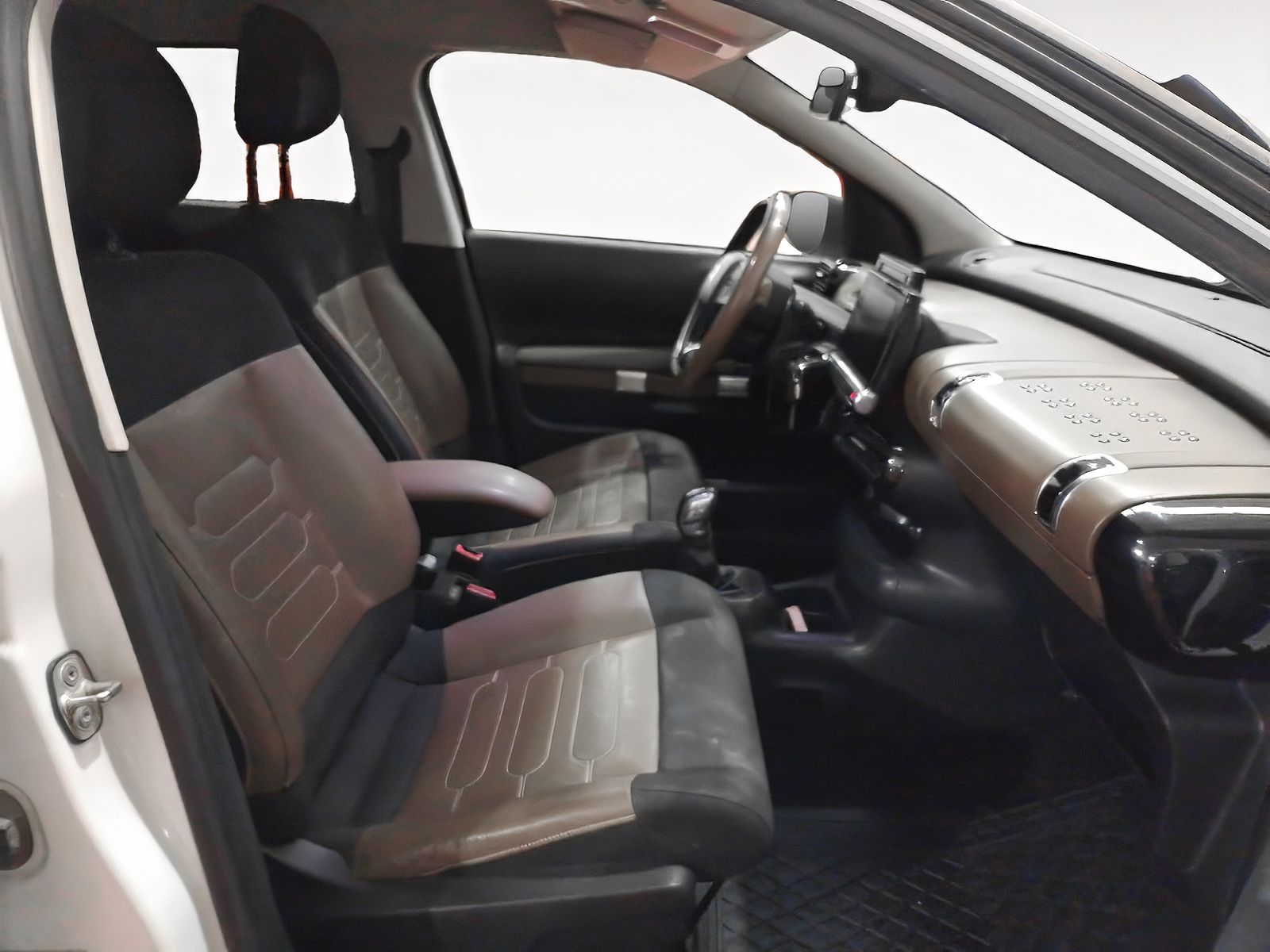 Citroën C4 Cactus PureTech 110 Shine - foto 12