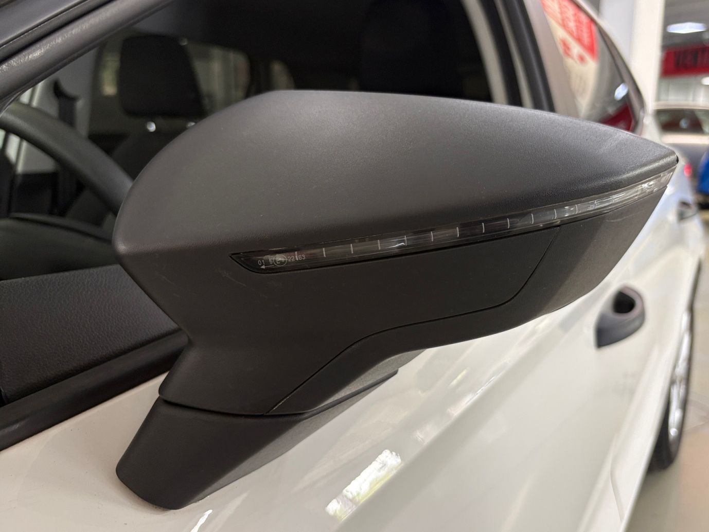 SEAT Ibiza 1.0 MPI Reference - foto 21