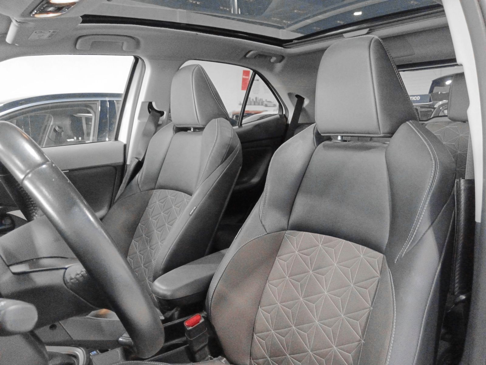 Toyota Yaris Cross 120H Style Plus - foto 27