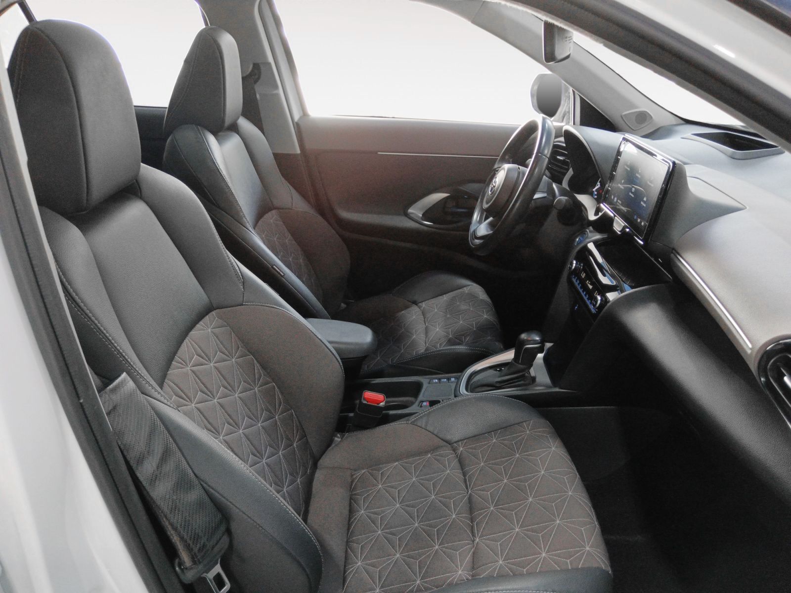 Toyota Yaris Cross 120H Style Plus - foto 12