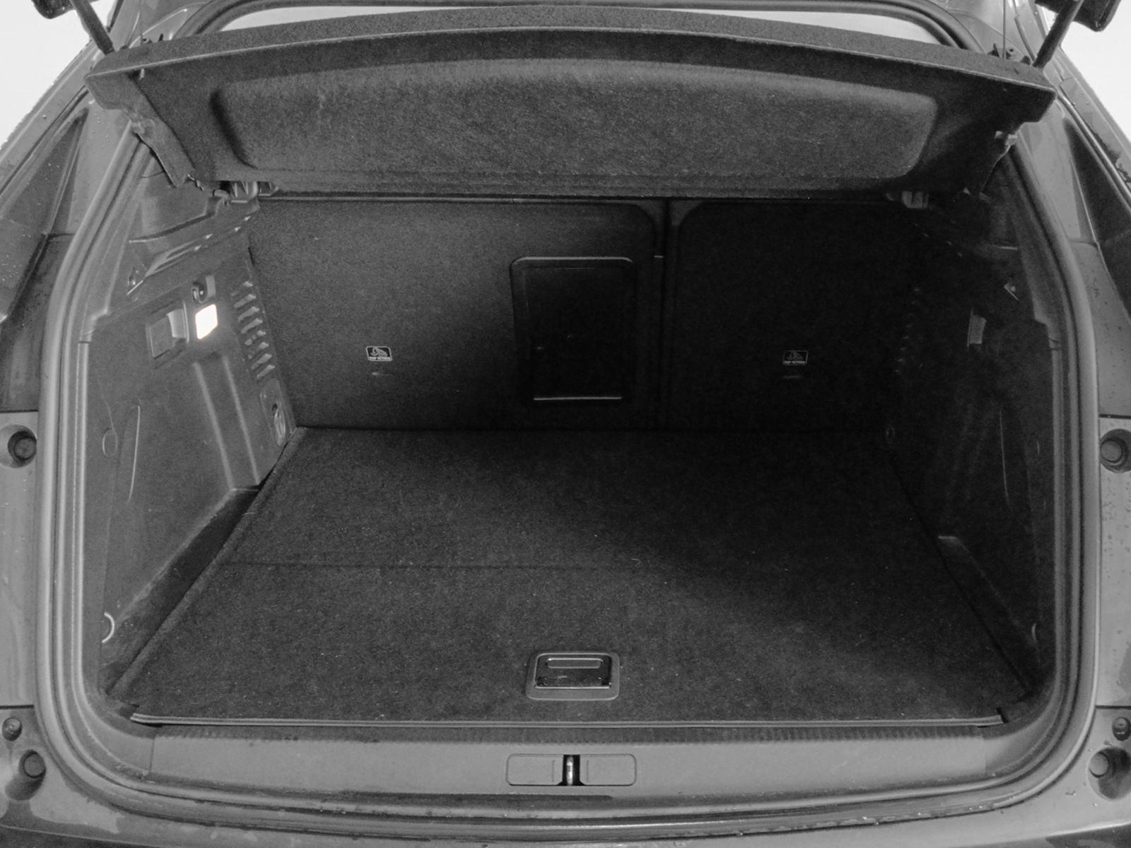 Peugeot 3008 Hybrid 225 Allure e-EAT8 - foto 13