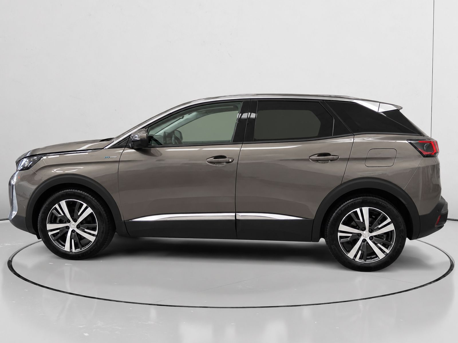 Peugeot 3008 Hybrid 225 Allure e-EAT8 - foto 6